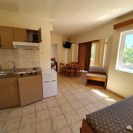 Hotel apartamentowy Coral Beach 3*
