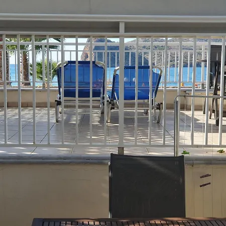 Coral Beach 3* Agia Marina