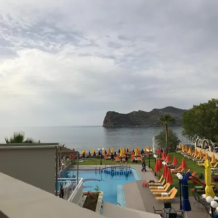 Coral Beach Lejlighedshotel 3*