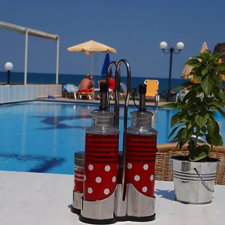 Coral Beach Lejlighedshotel Agia Marina