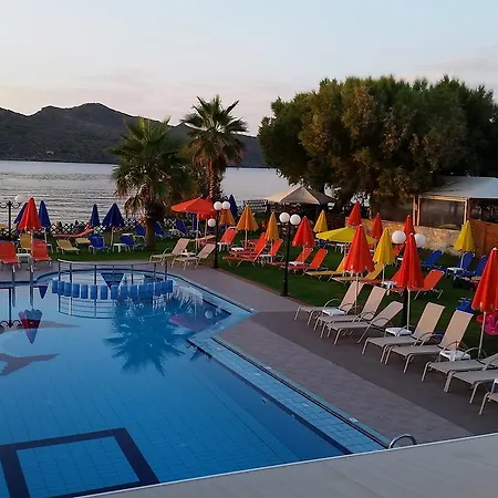 Lejlighedshotel Coral Beach 3*