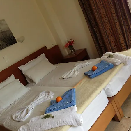 Coral Beach Lejlighedshotel Agia Marina